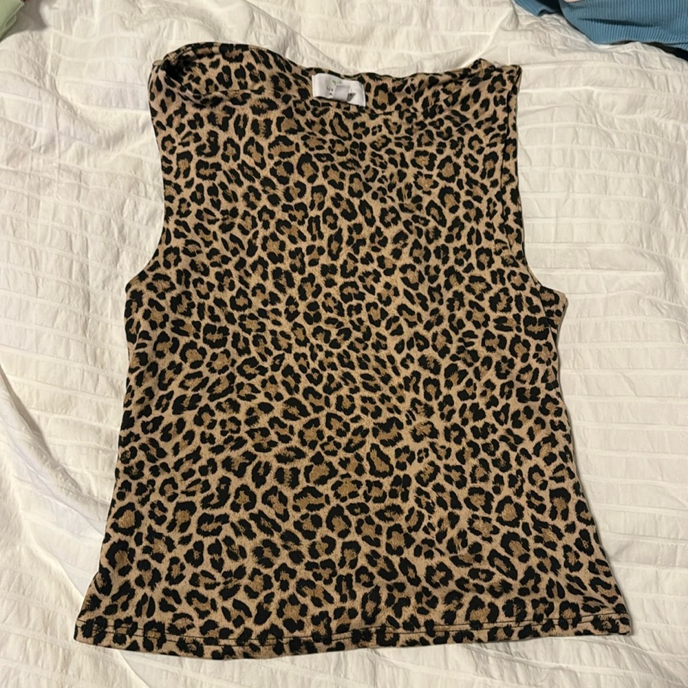 Cheetah print tank top